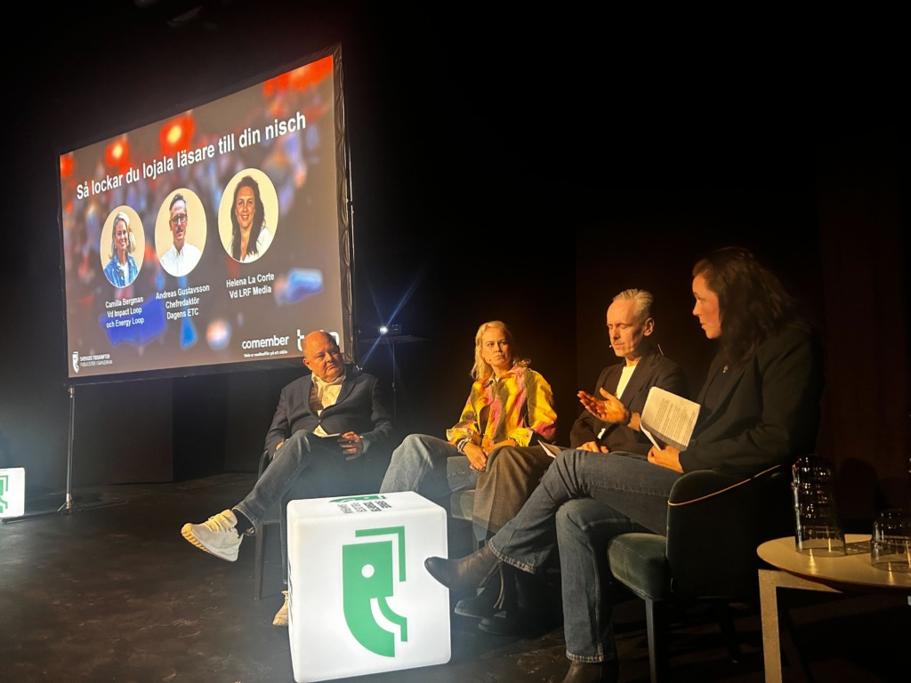 Paneldiskussion på Tidskriftsdagen. Från vänster: Thomas Mattsson, Bonnier News, Camilla Bergman, vd Impact Loop och Energy Loop, Helena La Corte, vd LRF Media och Andreas Gustavsson, chefredaktör Dagens ETC.