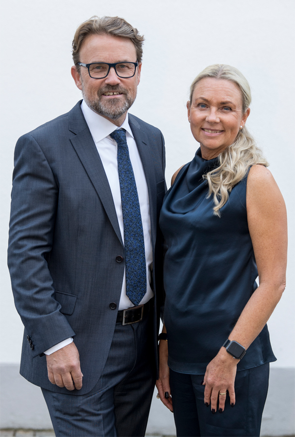 Generationsskifte på motorförlaget Albinsson & Sjöberg. Familjekoncernen styrs nu av ledarduon Fredrik Sjöqvist och Camilla Sjöberg. Foto: Stefan Boman